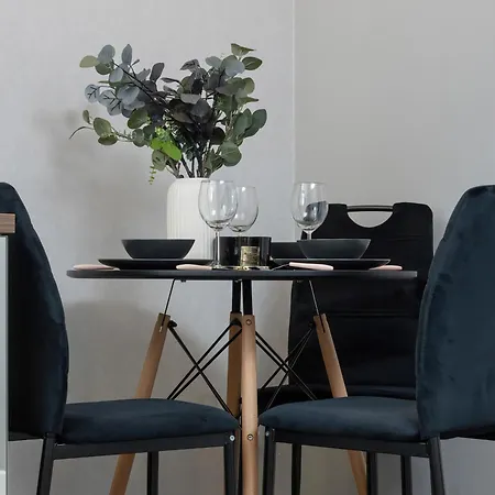 Apartment Modern & Comfy Rakowicka 6 Cracow By Renters